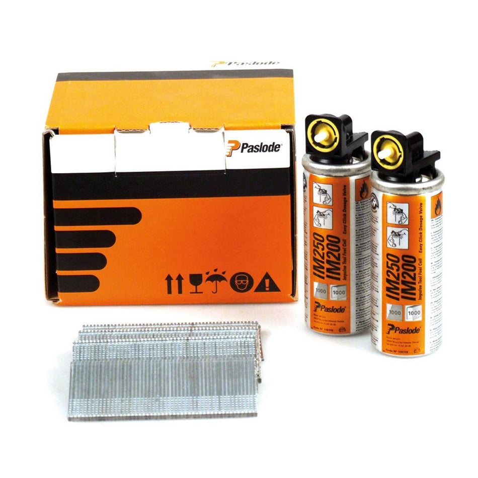 Paslode IM65A 32mm 16 Gauge 2000 Angled Electro Galvanised Brad Nails With 2 Fuel Cells 300270