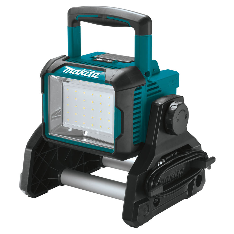 Makita DML811/2 14.4V - 18V LXT Li-ion Cordless LED Worklight 240V